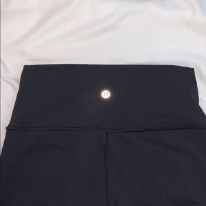Black Lululemon leggings